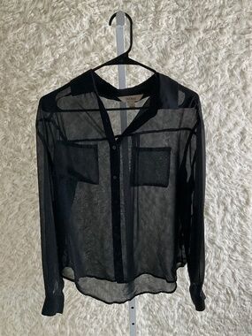 DECREE WOMEN'S BLACK LONG-SLEEVE COLLARED BUTTON UP SHIRT~SIZE MEDIUM